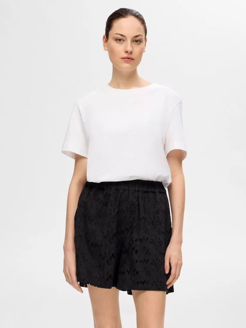 SELECTED BRODERIE ANGLAISE SHORTS Black Best Sale