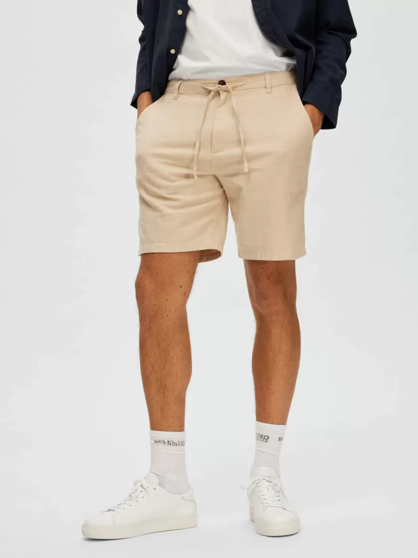 SELECTED COMFORT FIT SHORTS Beige Store