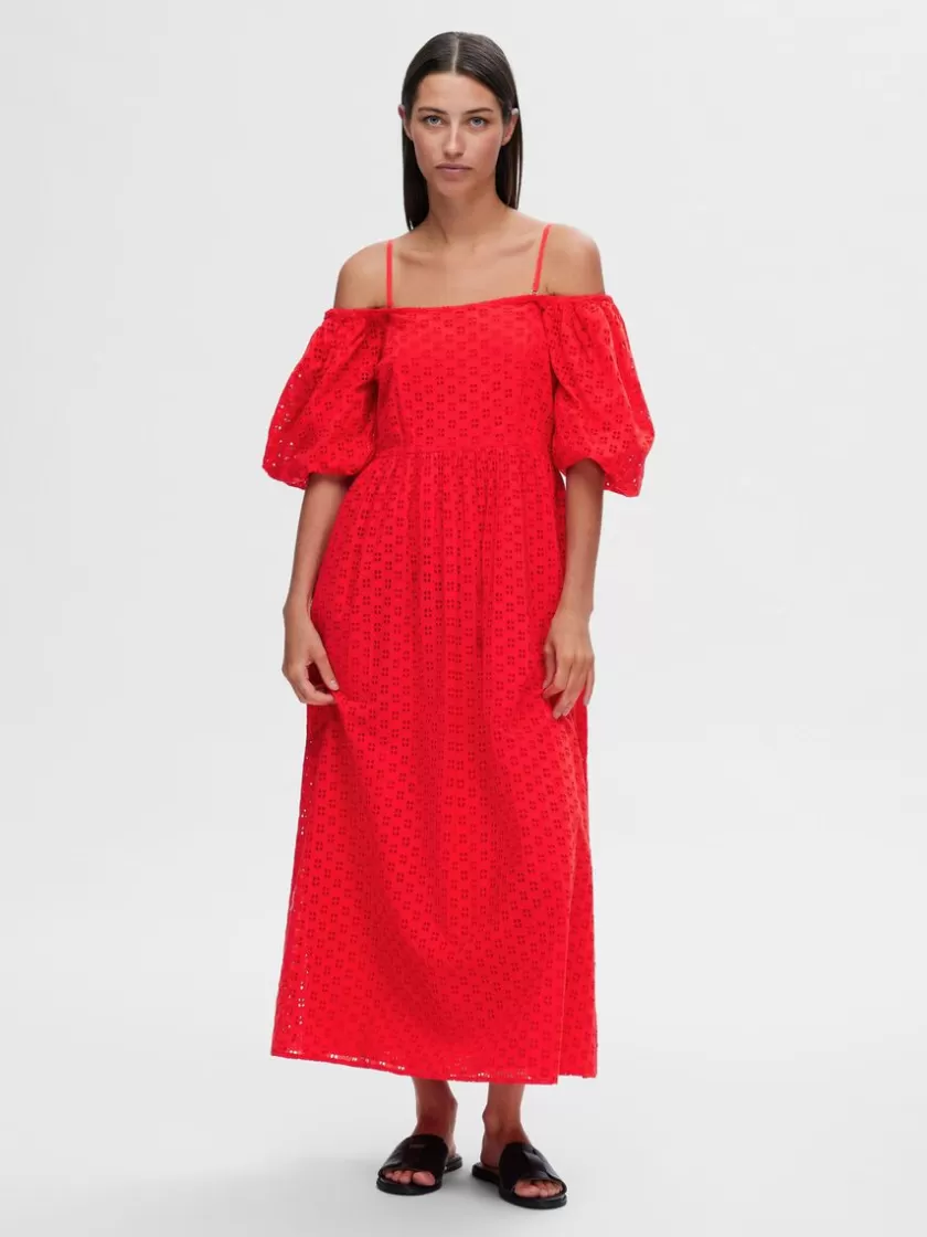 SELECTED OFF-SHOULDER MAXIKJOLE Red Clearance